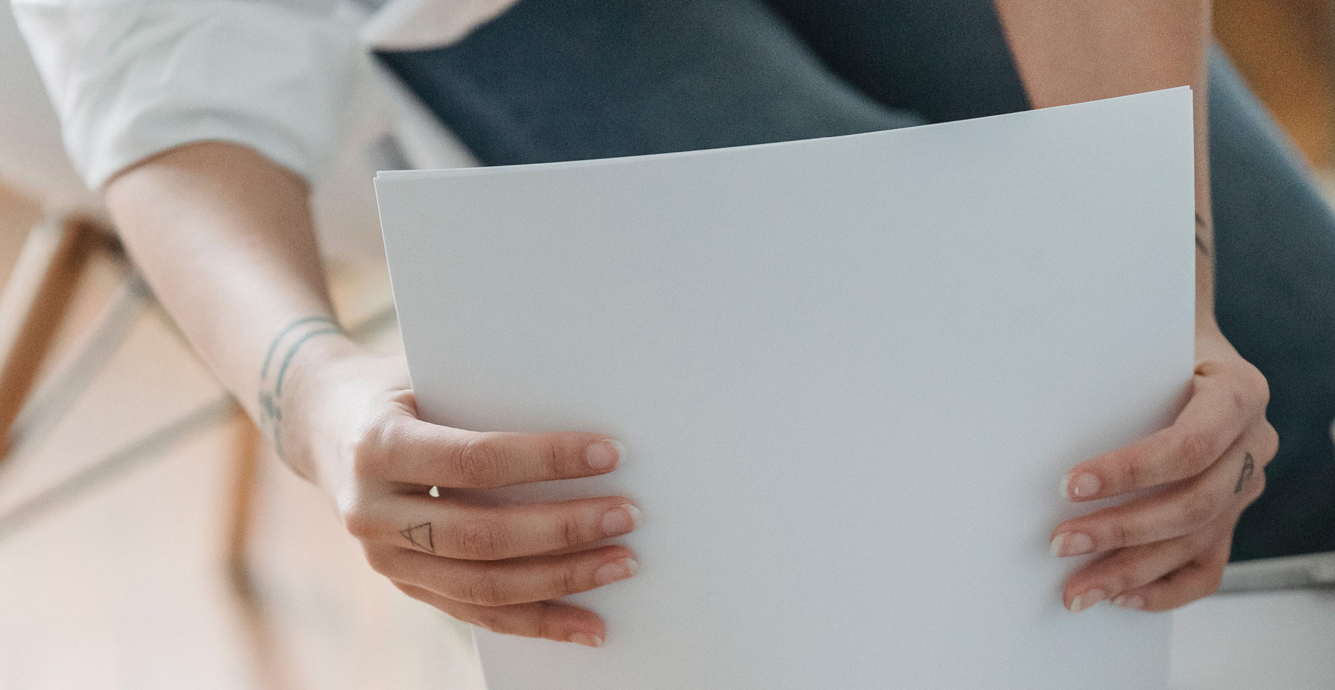 Trik Memilih Kertas Saat Membuat CV atau Lamaran Kerja